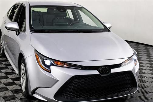 Classic Silver Metallic 2022 Toyota Corolla LE