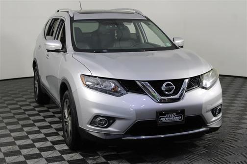 Brilliant Silver 2015 Nissan Rogue SL