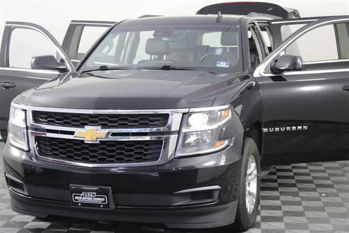 2019 Chevrolet Suburban LT