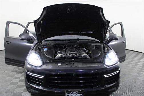 2018 Porsche Cayenne Turbo