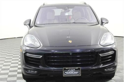 2018 Porsche Cayenne Turbo