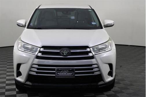 2018 Toyota Highlander LE