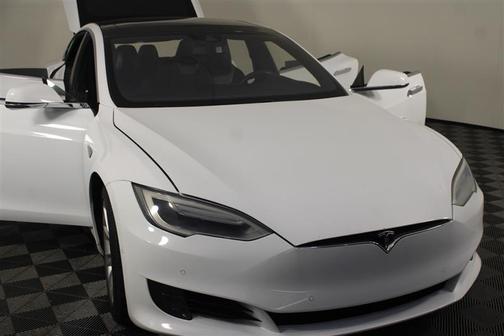 Solid White 2016 Tesla Model S 75D
