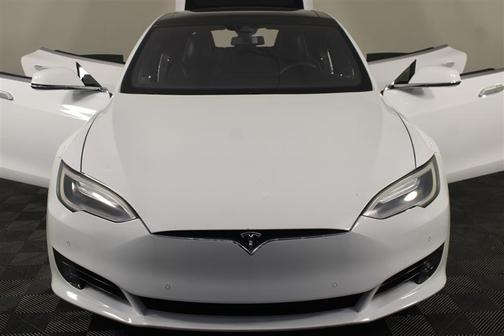Solid White 2016 Tesla Model S 75D