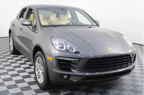 2017 Porsche Macan Base