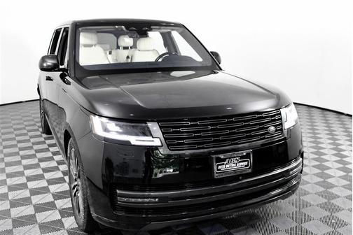 Black 2023 Land Rover Range Rover P530 SE