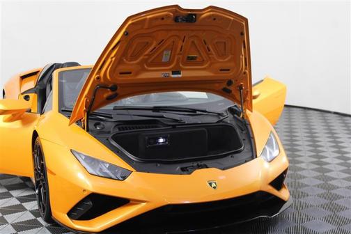 2022 Lamborghini Huracan EVO Spyder RWD