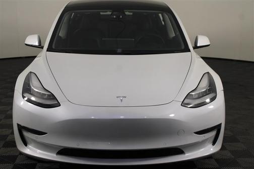 Pearl White Multi-Coat 2021 Tesla Model 3 Standard Range Plus