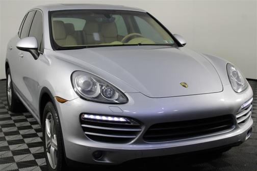 2012 Porsche Cayenne Cayenne