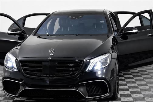 Black 2019 Mercedes-Benz S-Class S 560