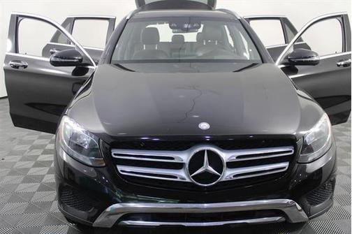2016 Mercedes-Benz GLC 300 Base