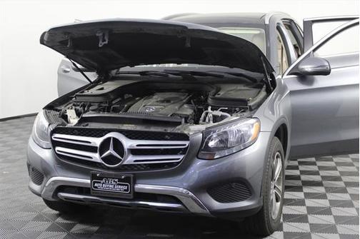 2017 Mercedes-Benz GLC 300 4MATIC