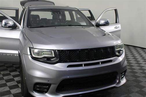 2020 Jeep Grand Cherokee SRT