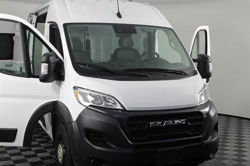 Bright White Clearcoat 2023 RAM ProMaster 2500 High Roof