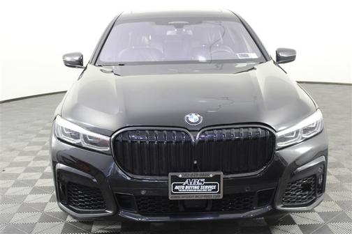 Jet Black 2020 BMW 750 i xDrive