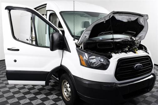 Oxford White 2015 Ford Transit-250 Base