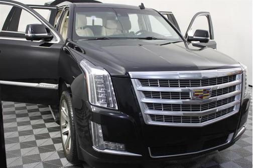 2017 Cadillac Escalade Premium Luxury