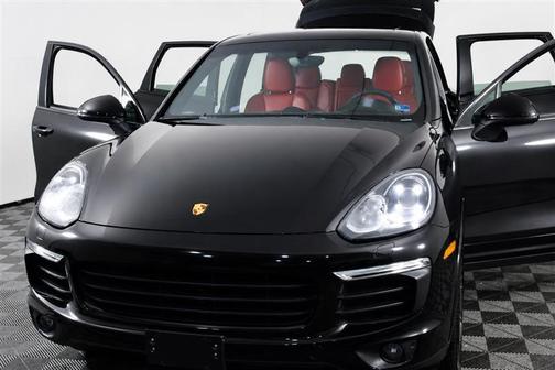 Black 2017 Porsche Cayenne Platinum Edition