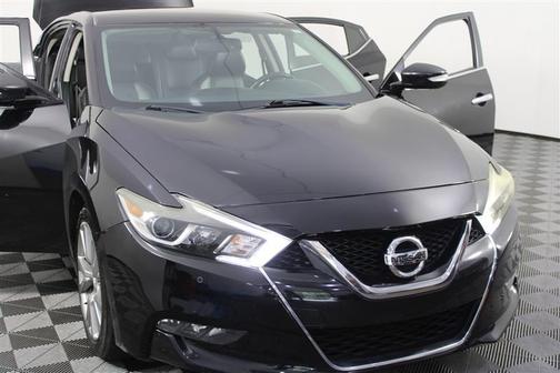 Super Black 2018 Nissan Maxima 3.5 SV