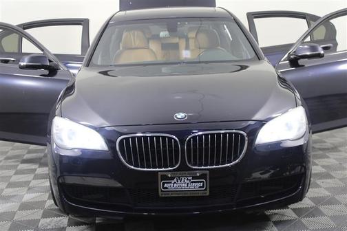 2013 BMW 750 Li xDrive
