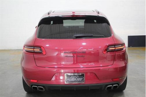 2015 Porsche Macan Turbo