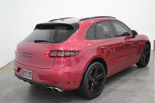2015 Porsche Macan Turbo