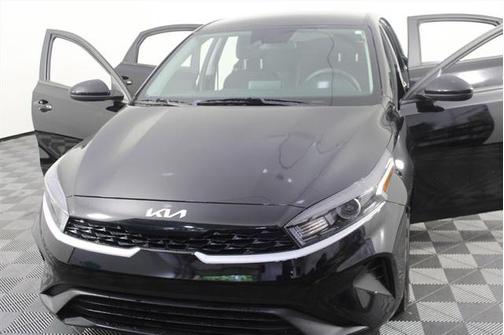 2023 Kia Forte LX