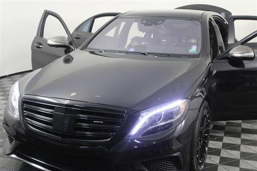 Obsidian Black Metallic 2015 Mercedes-Benz S-Class 4MATIC