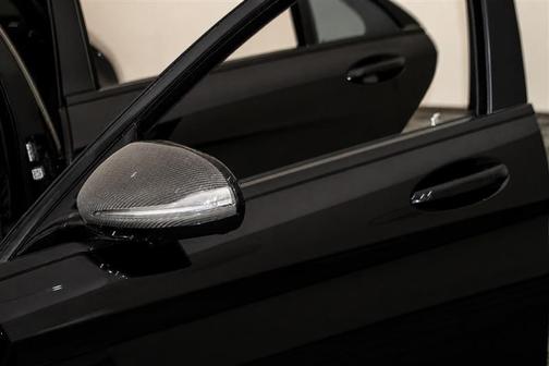 Obsidian Black Metallic 2015 Mercedes-Benz S-Class 4MATIC