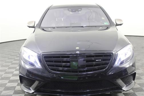 Obsidian Black Metallic 2015 Mercedes-Benz S-Class 4MATIC