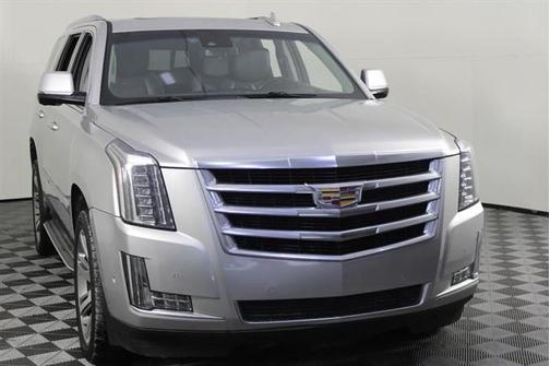 2017 Cadillac Escalade Luxury