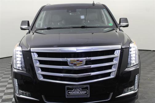 2018 Cadillac Escalade ESV Luxury