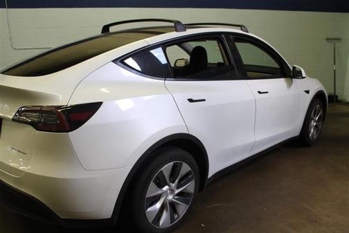 Pearl White Multi-Coat 2020 Tesla Model Y Long Range Dual Motor All-Wheel Drive