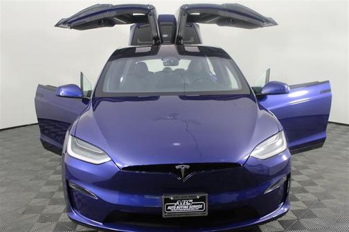 Deep Blue Metallic 2023 Tesla Model X