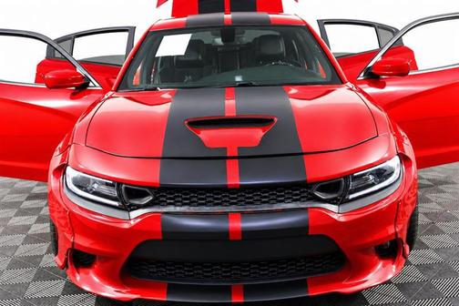 Go Mango 2021 Dodge Charger Scat Pack