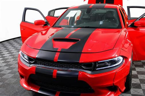 Go Mango 2021 Dodge Charger Scat Pack