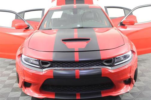 Go Mango 2021 Dodge Charger Scat Pack