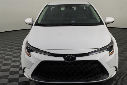 Super White 2021 Toyota Corolla LE