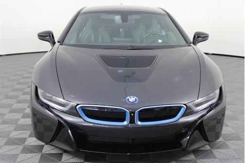 2015 BMW i8 Base