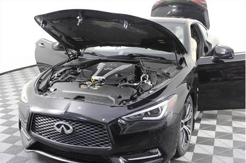 2018 INFINITI Q60 3.0T LUXE