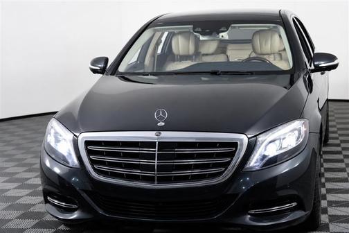 Grey 2015 Mercedes-Benz S-Class 4MATIC