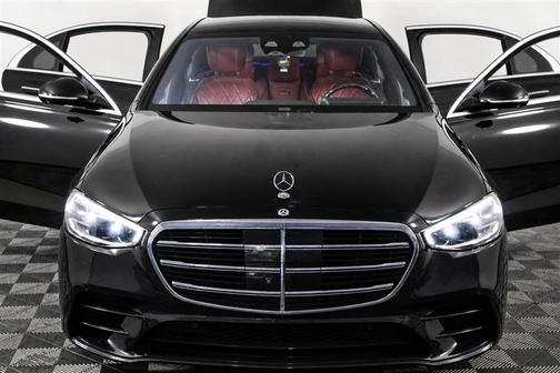 Black 2021 Mercedes-Benz S-Class 4MATIC