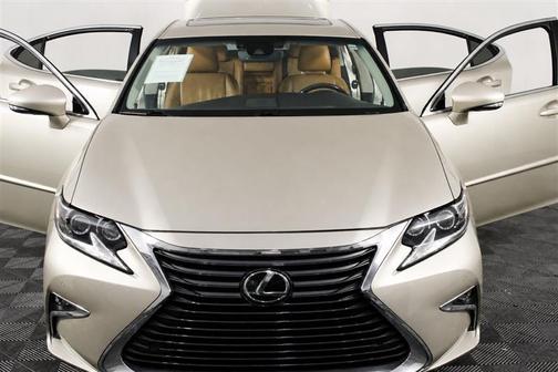Tan 2016 Lexus ES 350 Base