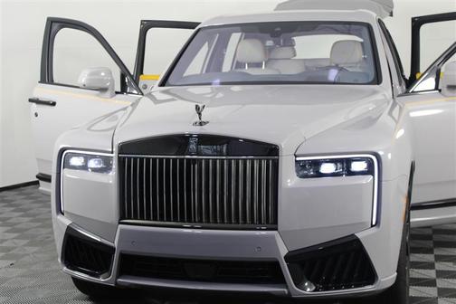 2025 Rolls-Royce Cullinan Black Badge