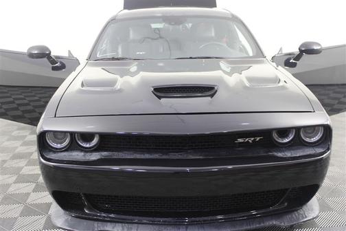 2015 Dodge Challenger SRT Hellcat
