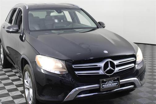 2016 Mercedes-Benz GLC 300 Base