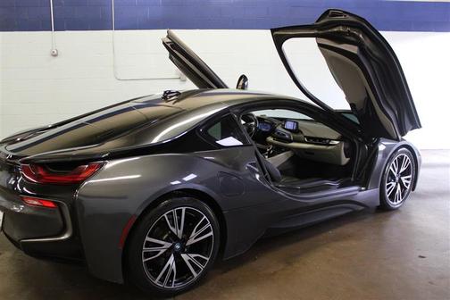 2015 BMW i8 2dr Cpe