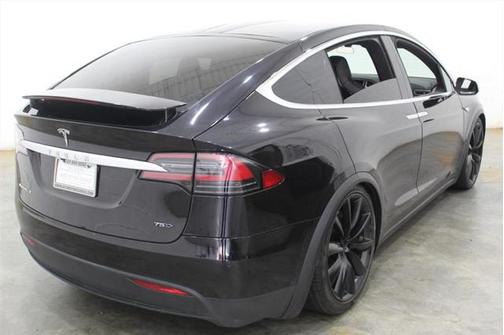 2016 Tesla Model X 75D