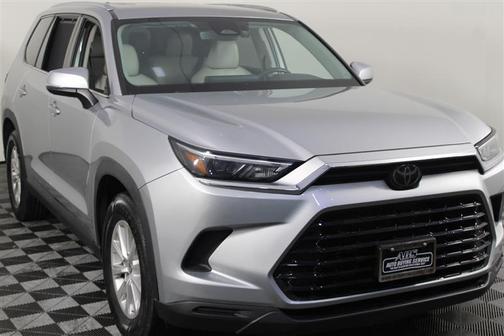 Celestial Silver Metallic 2024 Toyota Grand Highlander XLE