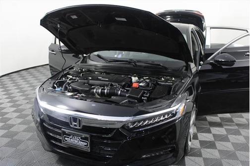 2020 Honda Accord Touring 2.0T